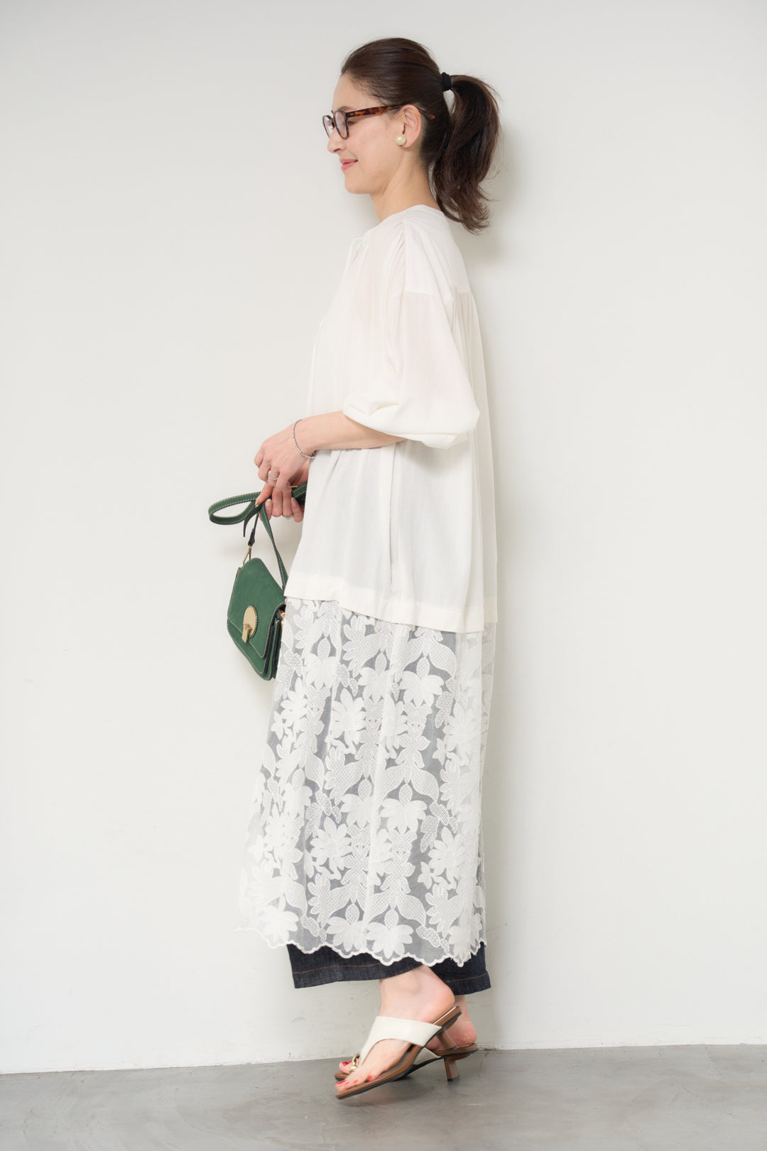裾レースロング丈チュニック