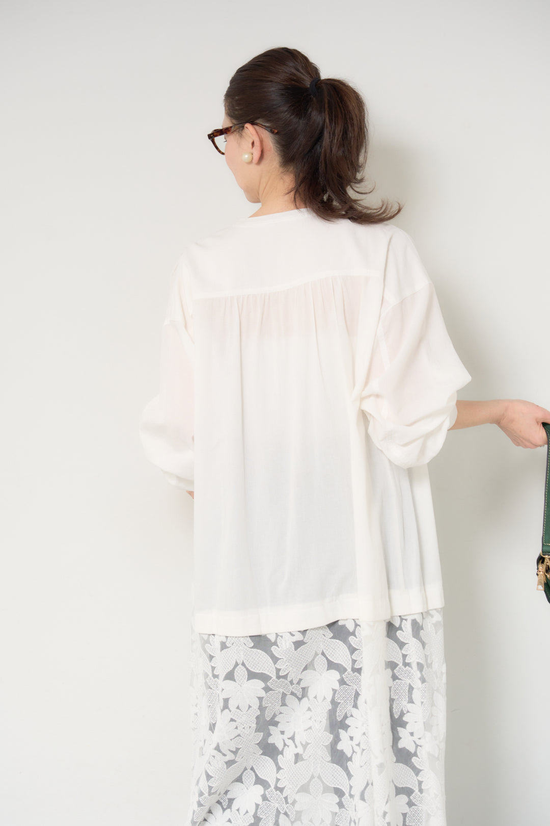 裾レースロング丈チュニック