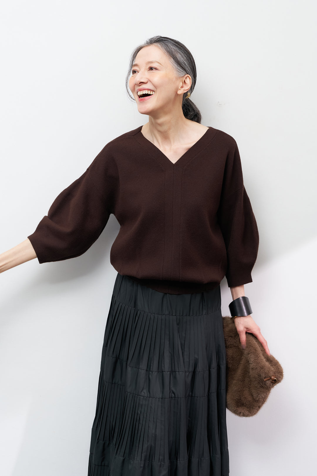 【防静電気】前後2WAYやわもちパフスリーブニット