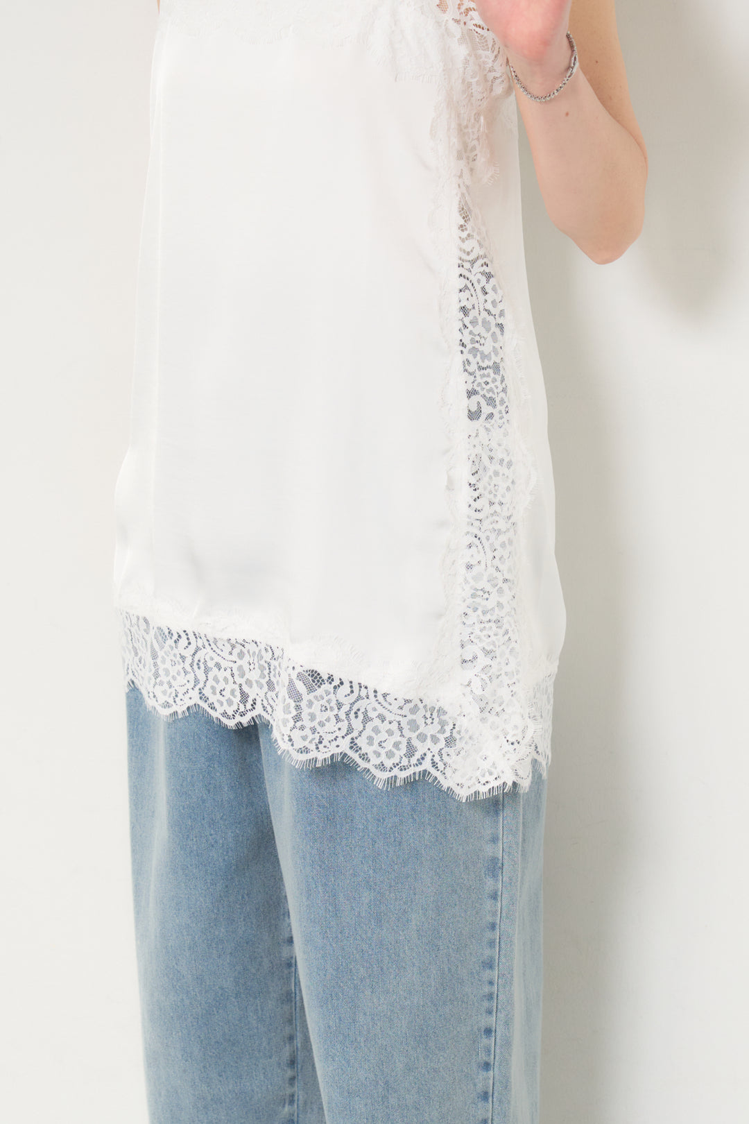 [SET]ミディ丈ツイードジャケット+サイドスリットレースキャミソール(2set)