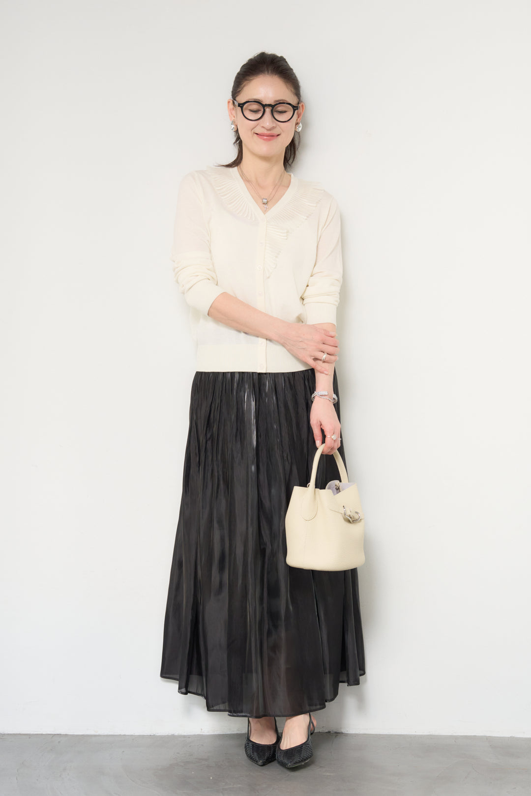 プリーツフリルニットカーディガン