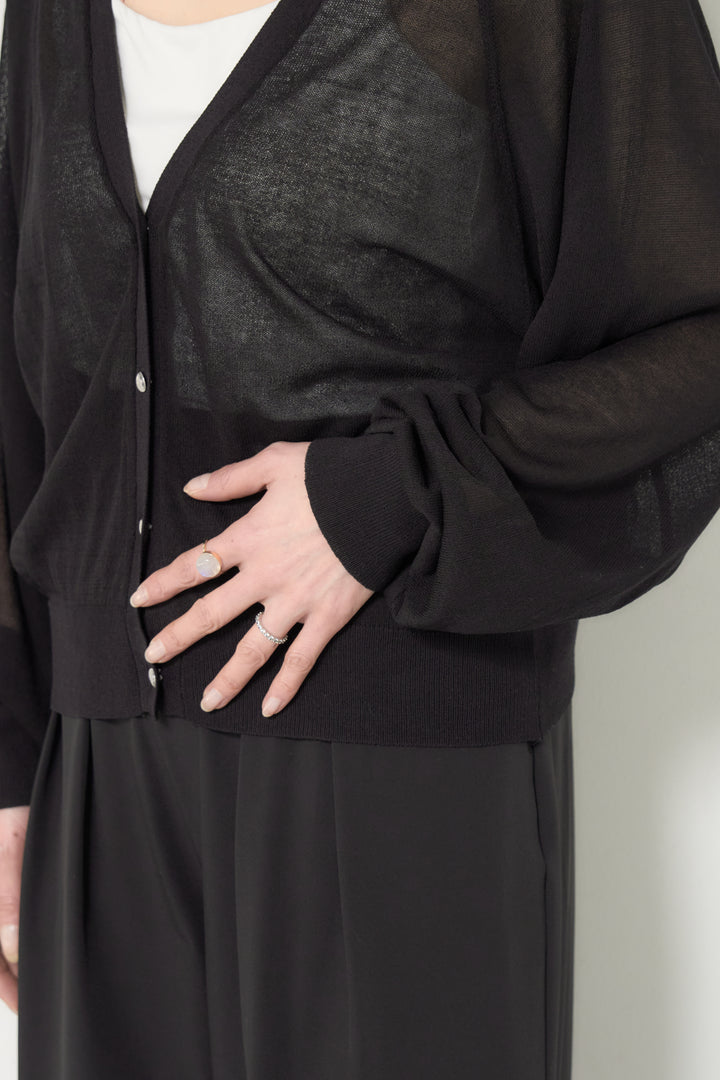 バック布帛切替シアーニットカーディガン