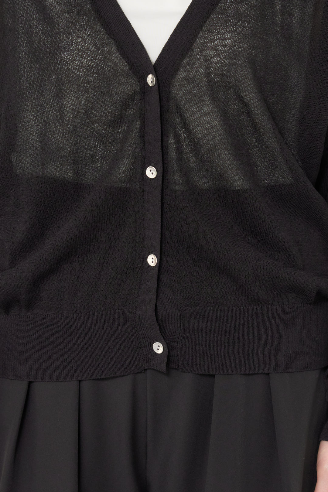 バック布帛切替シアーニットカーディガン