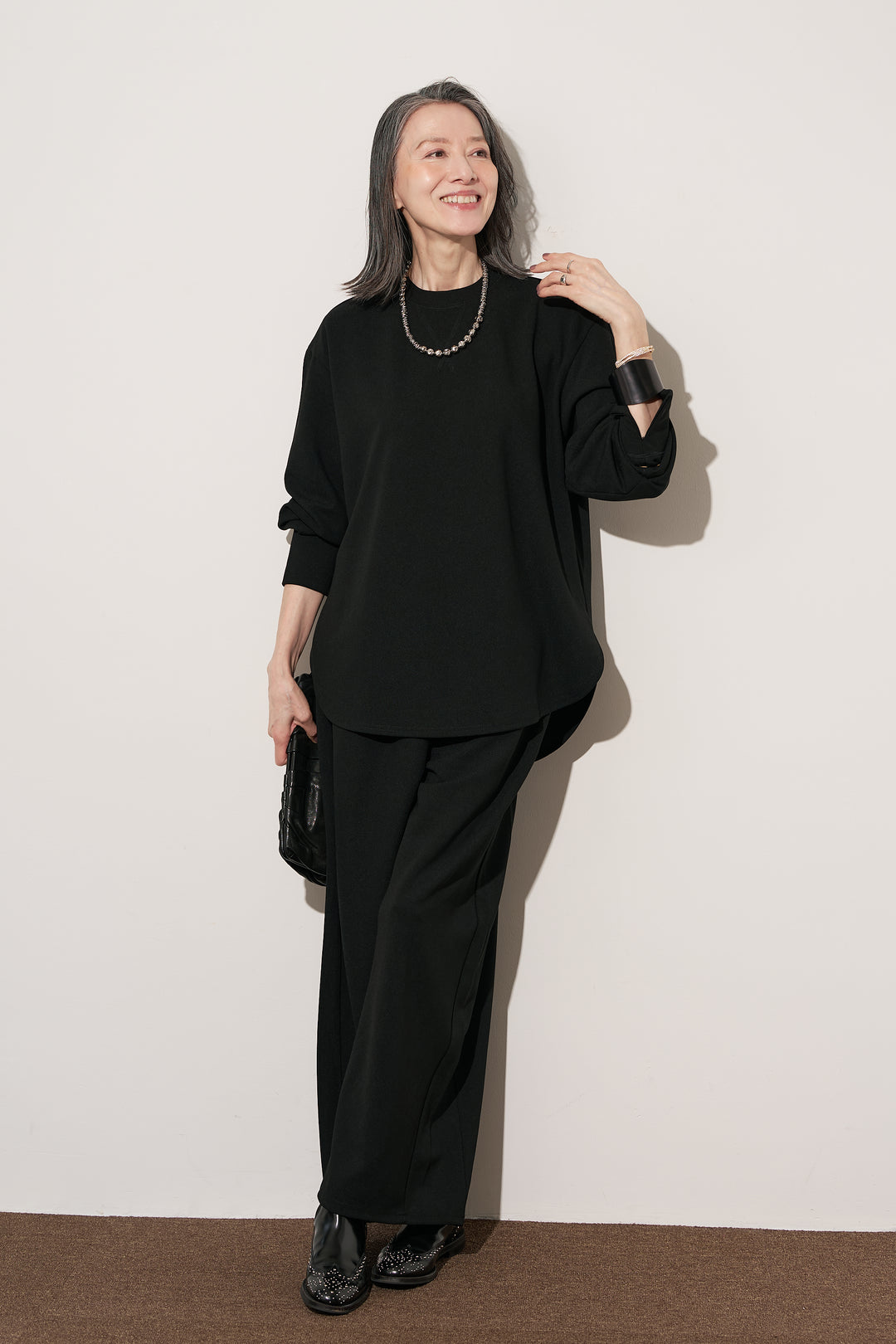 ストレッチタックパンツ