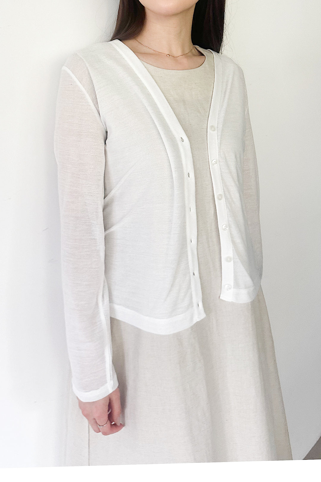 [Novelty item] UV-cut semi-sheer cardigan