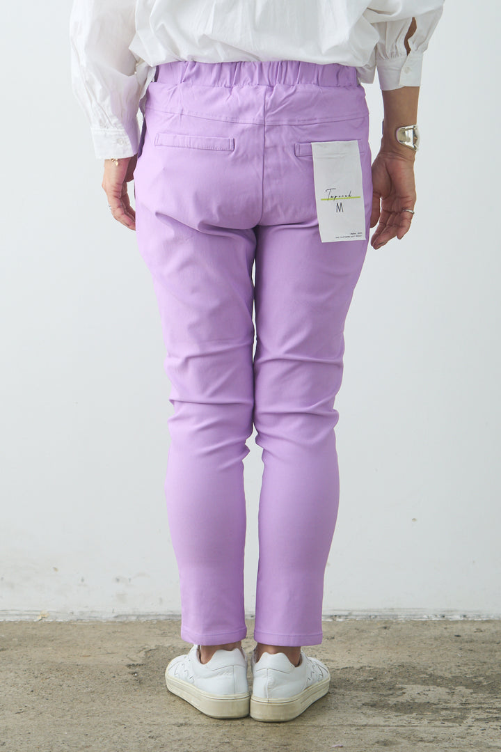 Fleece-lined tapered pants