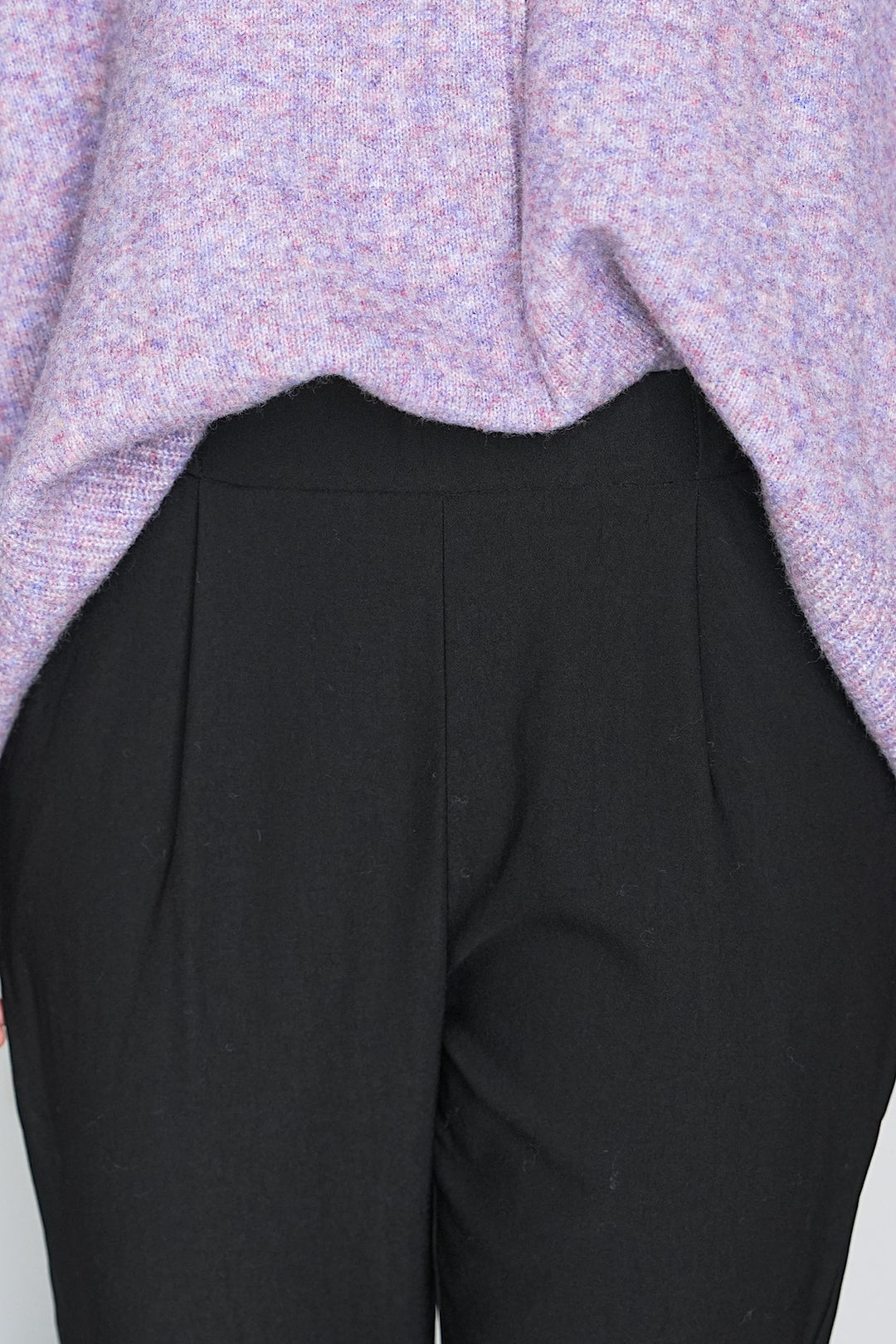 Fleece-lined stretch pants